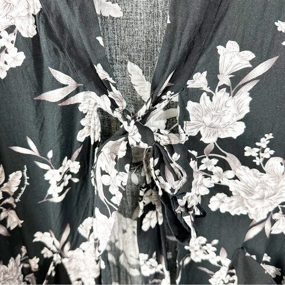 Spiritual Gangster Dark Floral Maya Kimono - OS - Picture 7 of 12